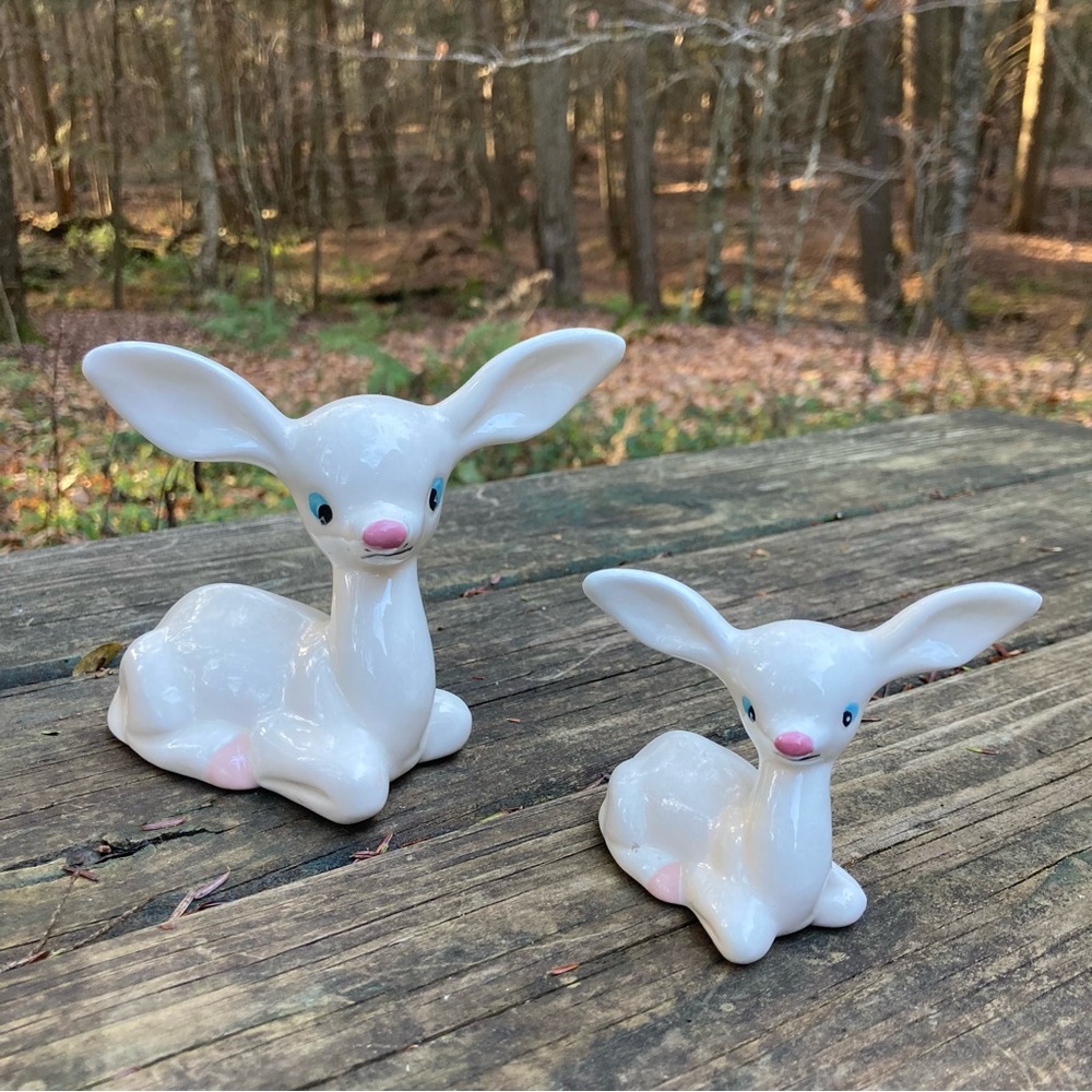 Vintage Handmade Ceramic Mama Deer and Young Deer Figurine Pair!